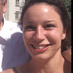 Client habitant en Lot et Garonnesatisfait par l'installation de leurs panneaux photovoltaïques par ENR SOLAR 47